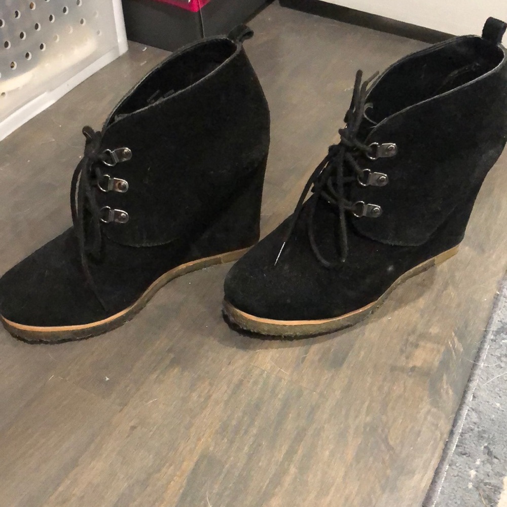 Steve Madden tanngoo wedge- 6.5